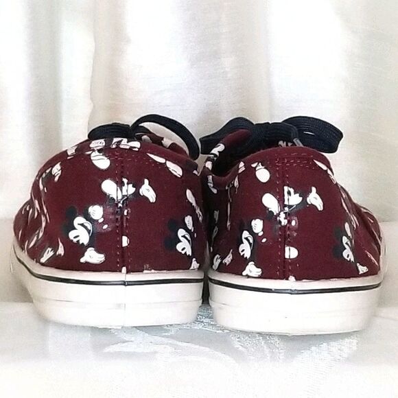 Disney Mickey Mouse Sneakers (size 11) - Picture 4 of 6
